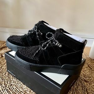 J Slides Nell Black Suede & Shearling Platform Sneakers Size 7.5 New in Box